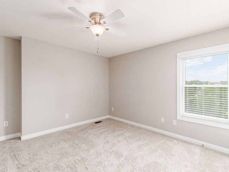 8322 Meadowmoore Place, Pickerington, OH 43147 Photo 35