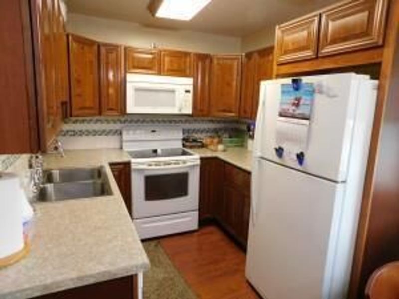 3940 Hillman Road W, Columbus, OH 43207 Photo 4