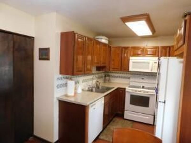 3940 Hillman Road W, Columbus, OH 43207 Photo 6