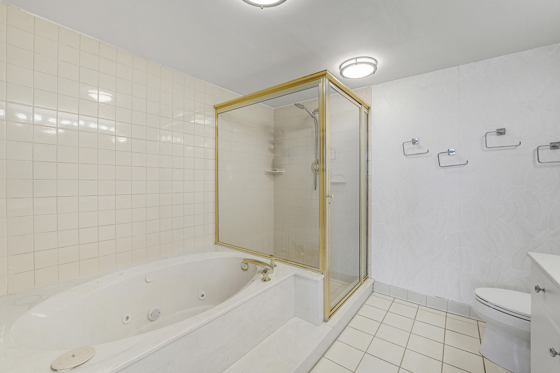 4200 N Ocean Drive, Unit 2-306, Riviera Beach, FL 33404 Photo