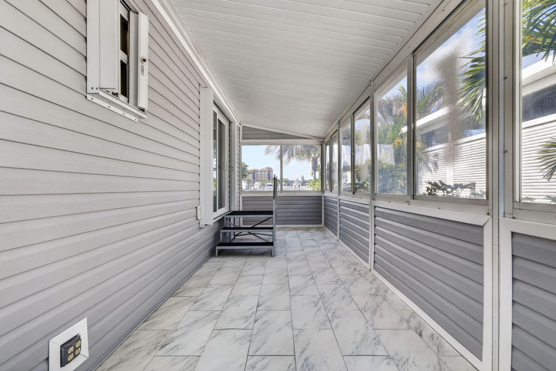 65 Relaxed Circle, Hypoluxo, FL 33462 Photo