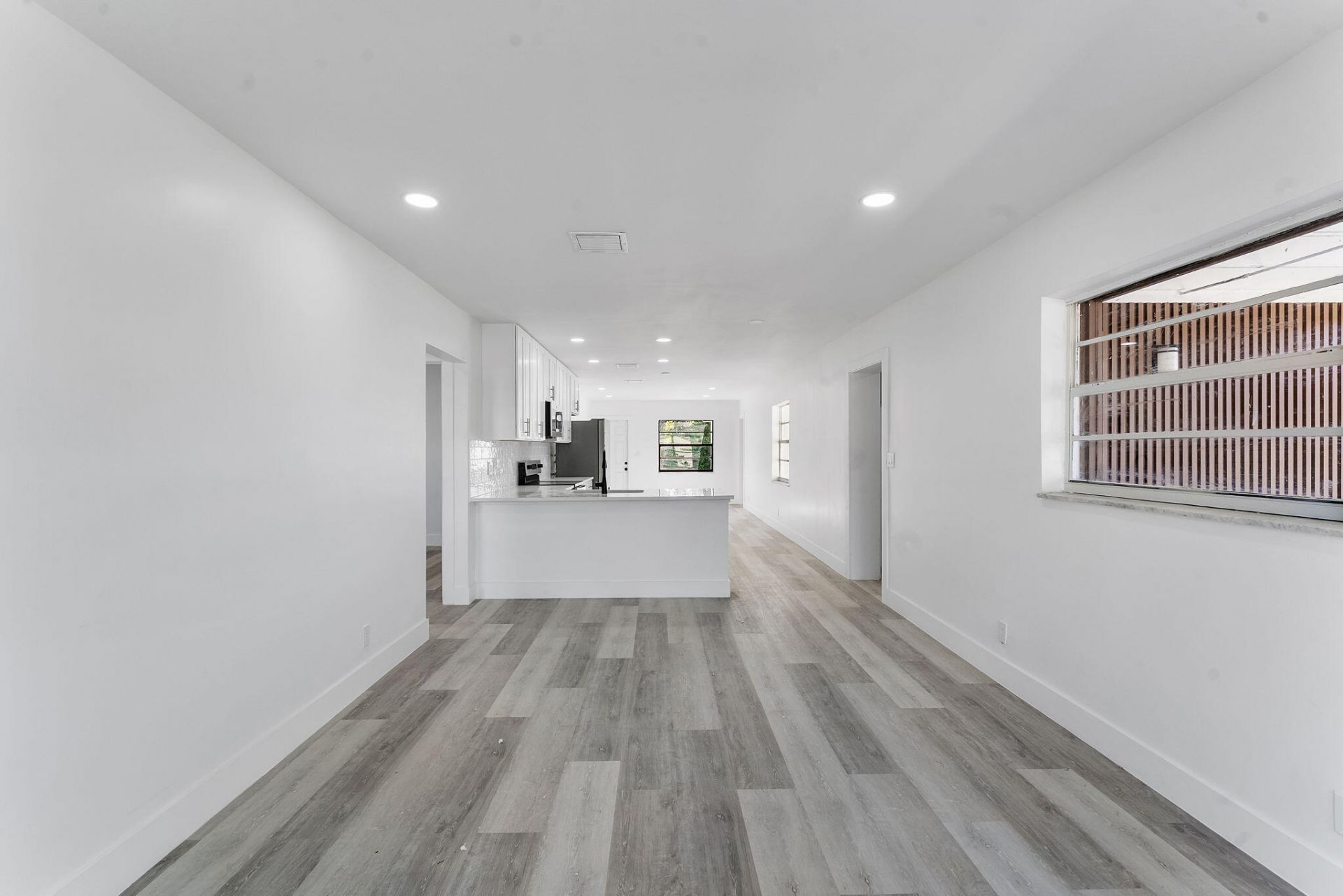 481 NW 2nd Terrace, Deerfield Beach, FL 33441 Photo