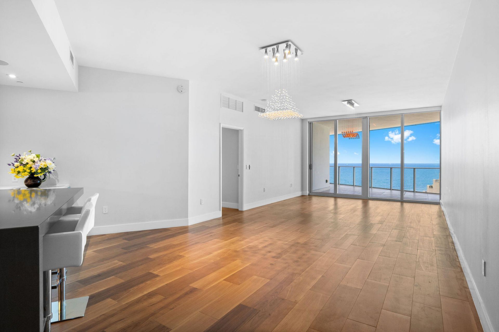 701 N Fort Lauderdale Beach Boulevard, Unit 1103, Fort Lauderdale, FL 33304 Photo
