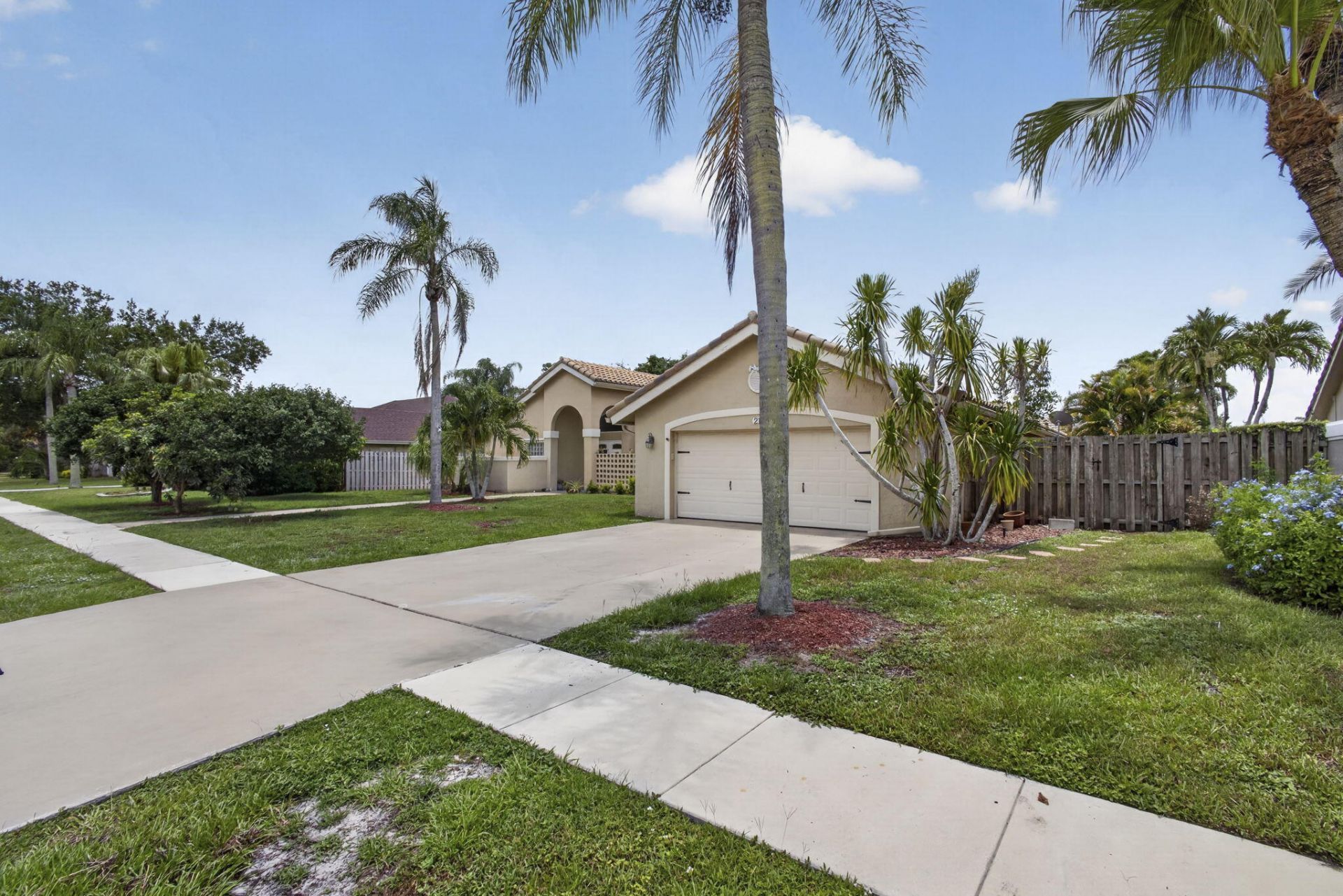 2171 Amesbury Circle, Wellington, FL 33414 Photo