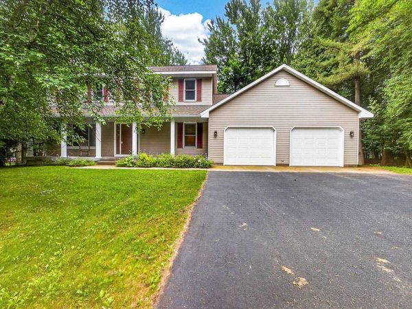421 EKLUND STREET, Peshtigo, WI 54157