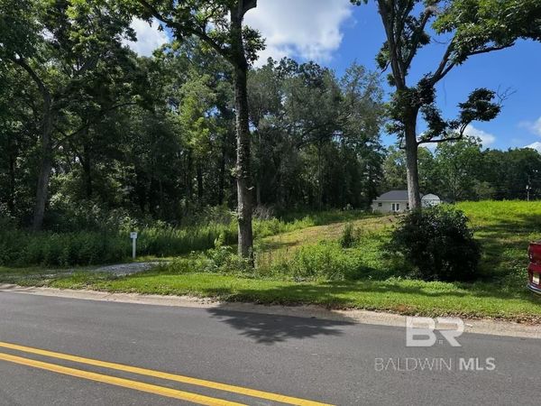 505 Fairland Avenue, Fairhope, AL 36532