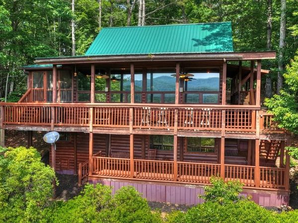 277 Hickory Nut Trail, Blue Ridge, GA 30513