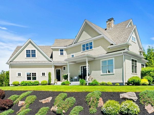 45 Whitehall Cir, Beverly, MA 01915