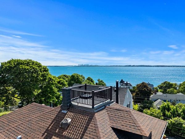 26 Karolyn Circle, Nahant, MA 01908