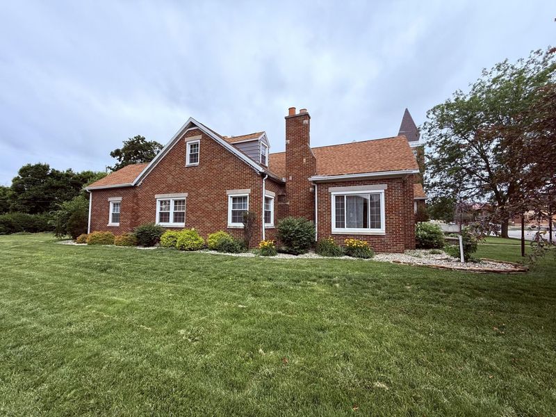111 S Wayne Street, Saint Marys, OH 45885 Photo 3