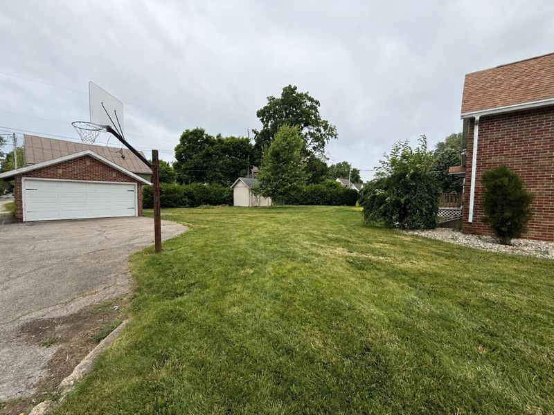 111 S Wayne Street, Saint Marys, OH 45885 Photo 5