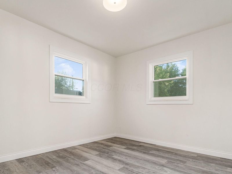 2247 Safford Avenue , Columbus, OH 43223 Photo 17