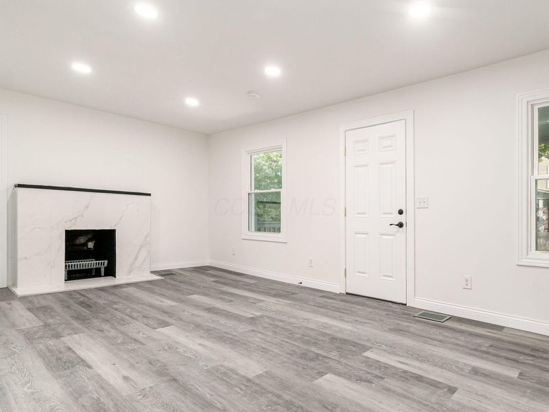 2247 Safford Avenue , Columbus, OH 43223 Photo 8