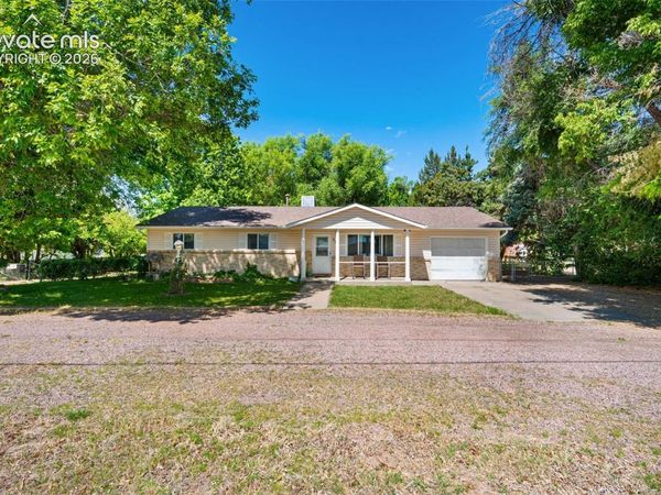 353 Dozier Avenue, Canon City, CO 81212