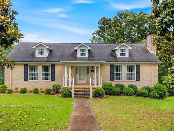 5956 Crestview Drive, Hixson, TN 37343
