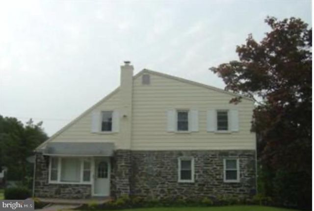 746 Cricket Lane , Aldan, PA 19018 Main Photo