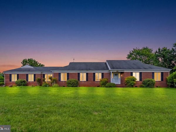 11889 CEMETERY ROAD , REMINGTON, VA 22734