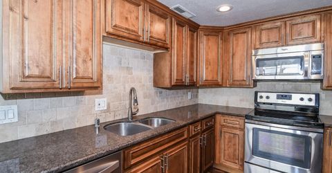 1139 Rivara Cir, Sacramento, CA 95864 Photo