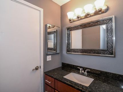 1139 Rivara Cir, Sacramento, CA 95864 Photo