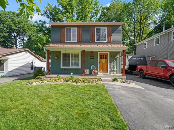 3544 Fort Drive , Waterford Twp, MI 48328
