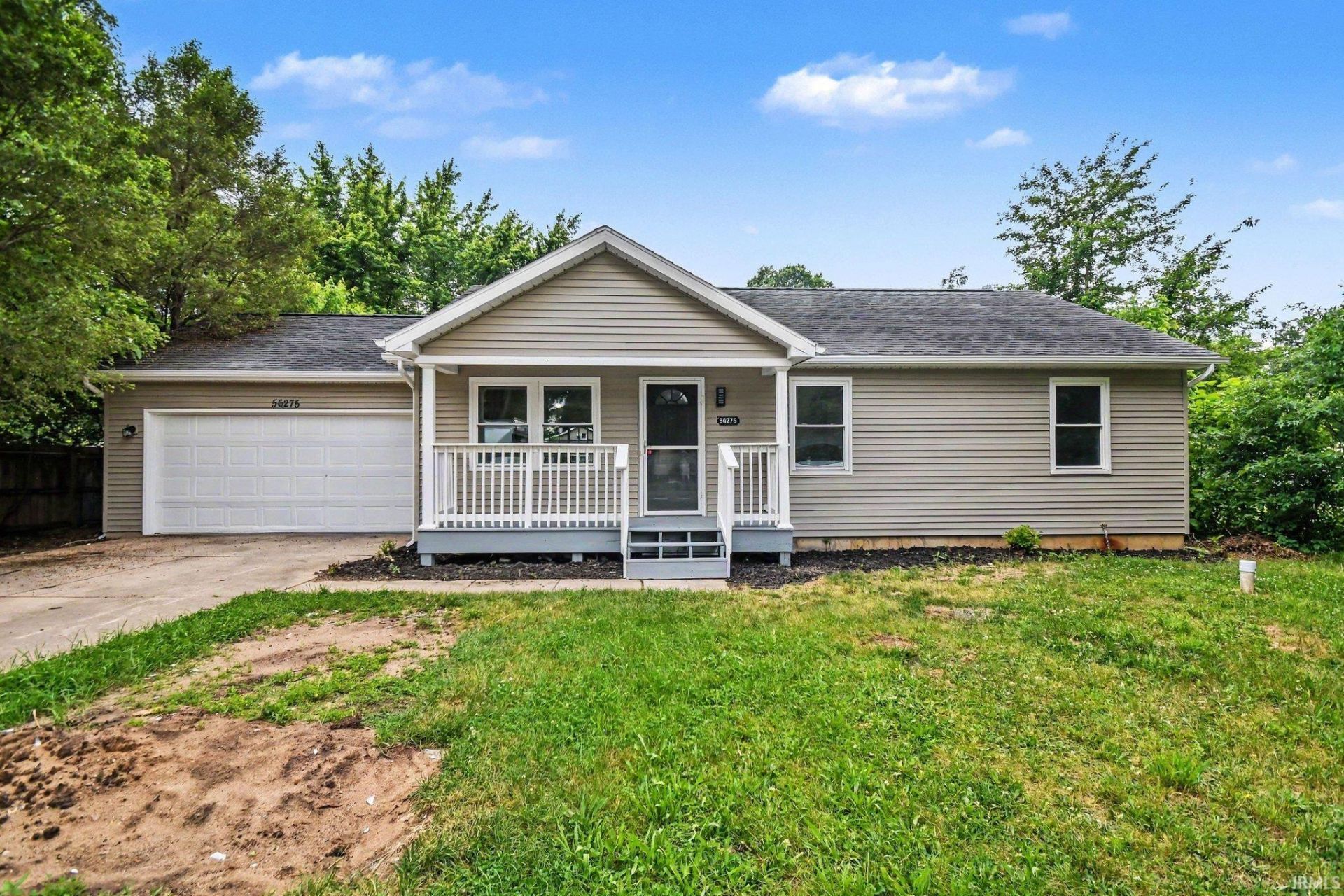56275 Ellen Avenue, Mishawaka, IN 46545 Main Photo