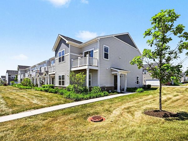 4271 Chelsea Manor Circle , Aurora, IL 60504