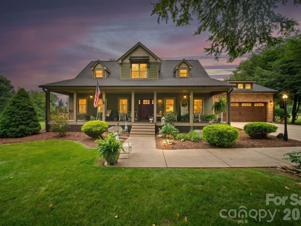 98 Garden Lane, Canton, NC 28716