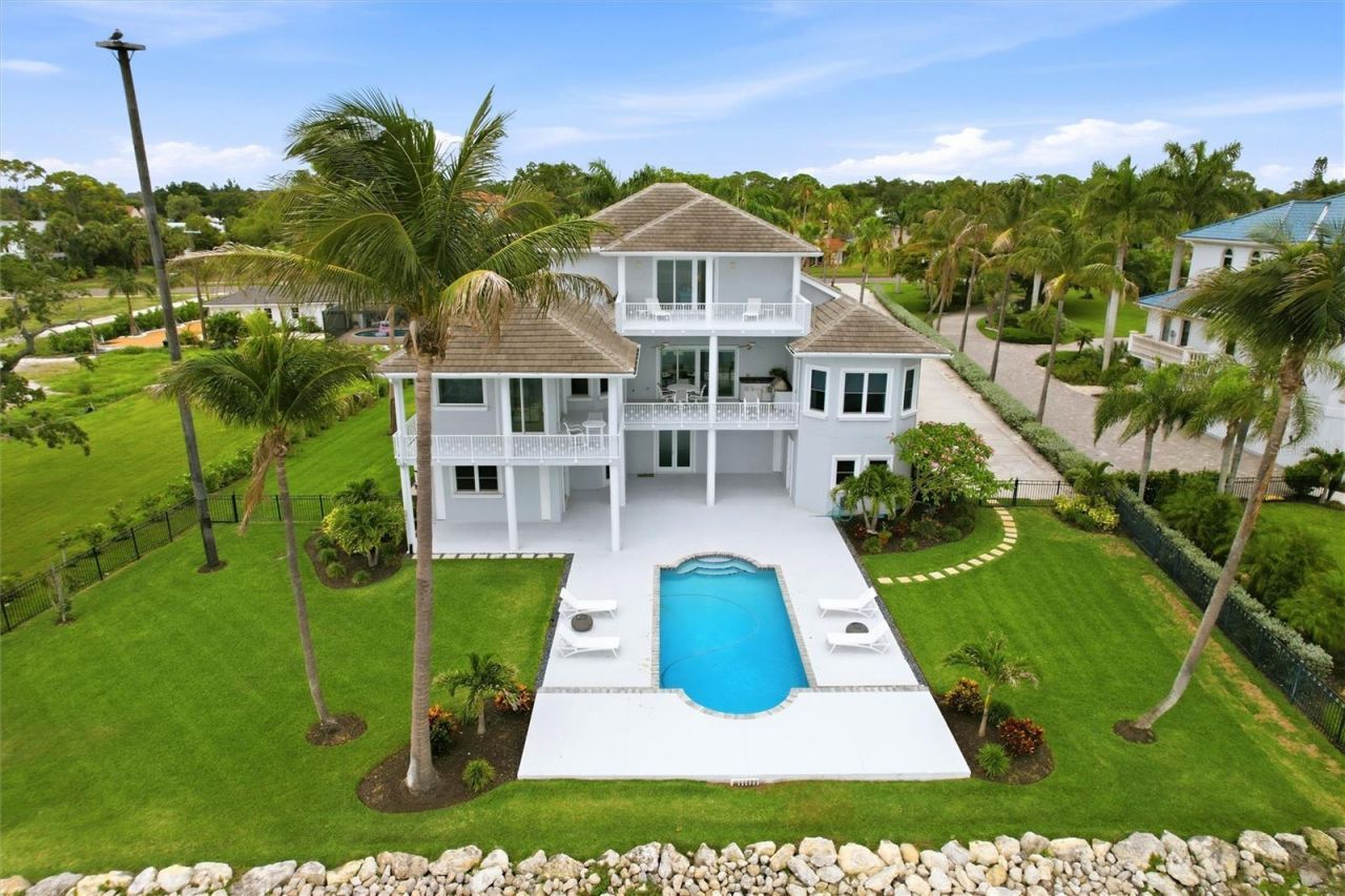 7524 Westmoreland Drive, Sarasota, FL 34243 Photo