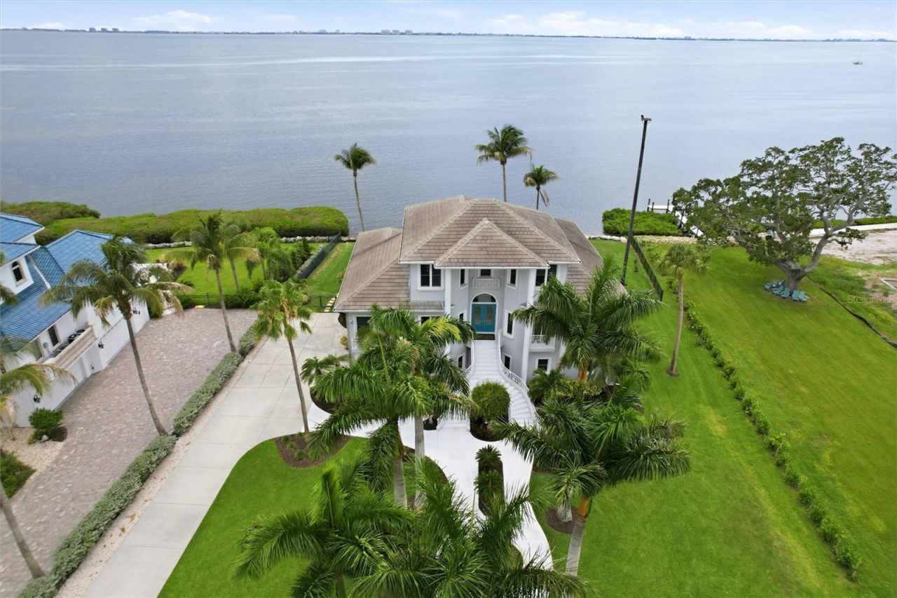 7524 Westmoreland Drive, Sarasota, FL 34243 Photo