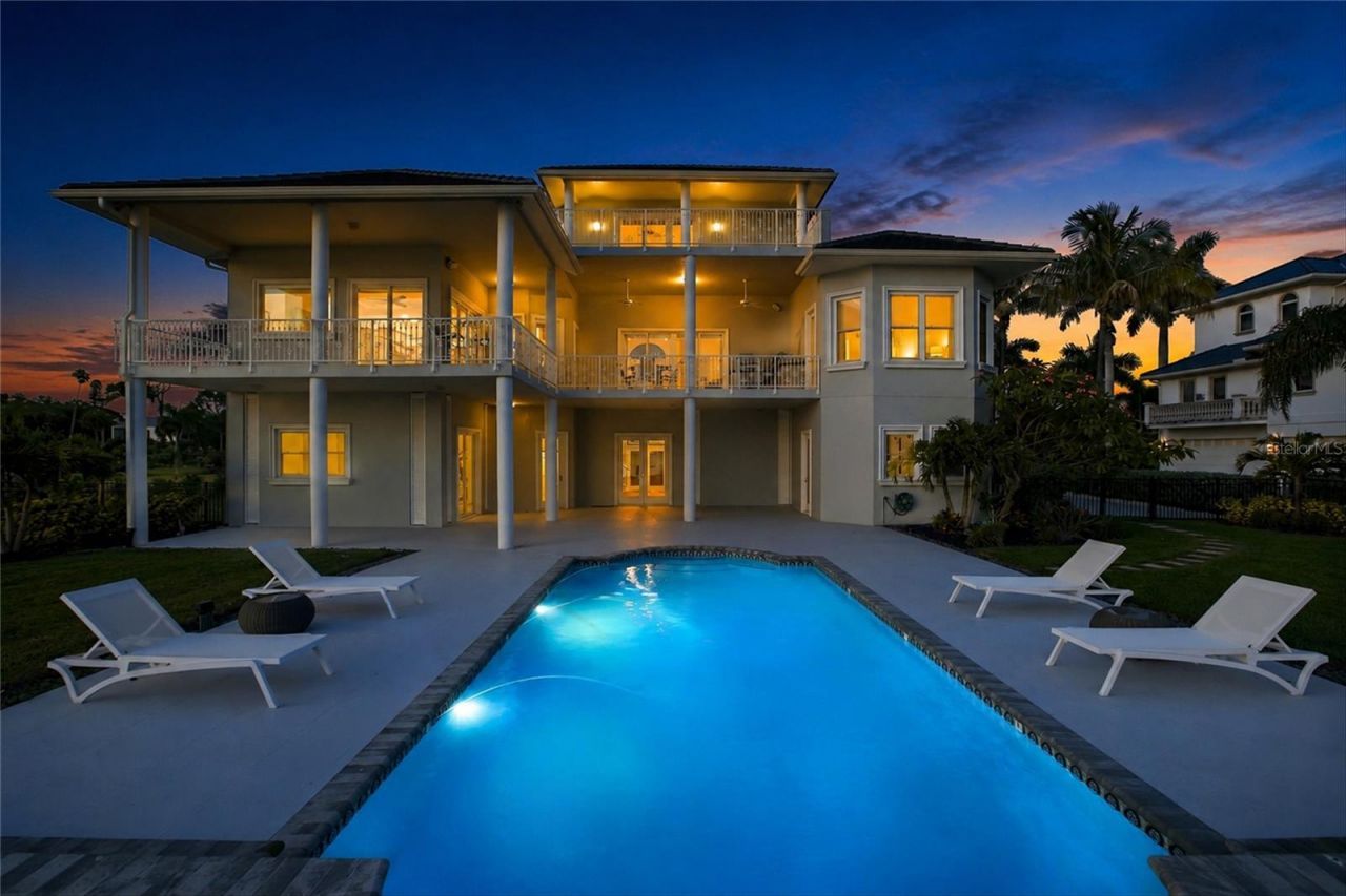 7524 Westmoreland Drive, Sarasota, FL 34243 Photo