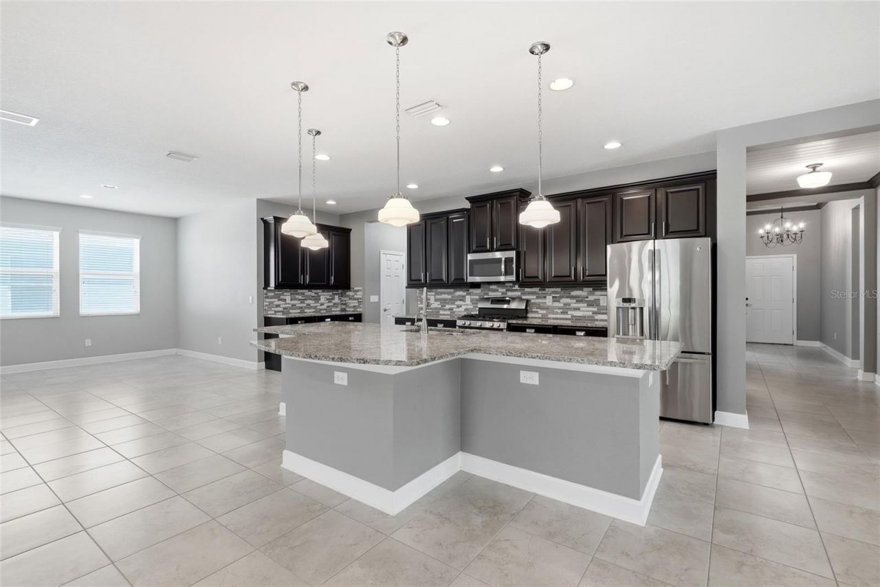 924 Buttercup Glen, Bradenton, FL 34212 Photo