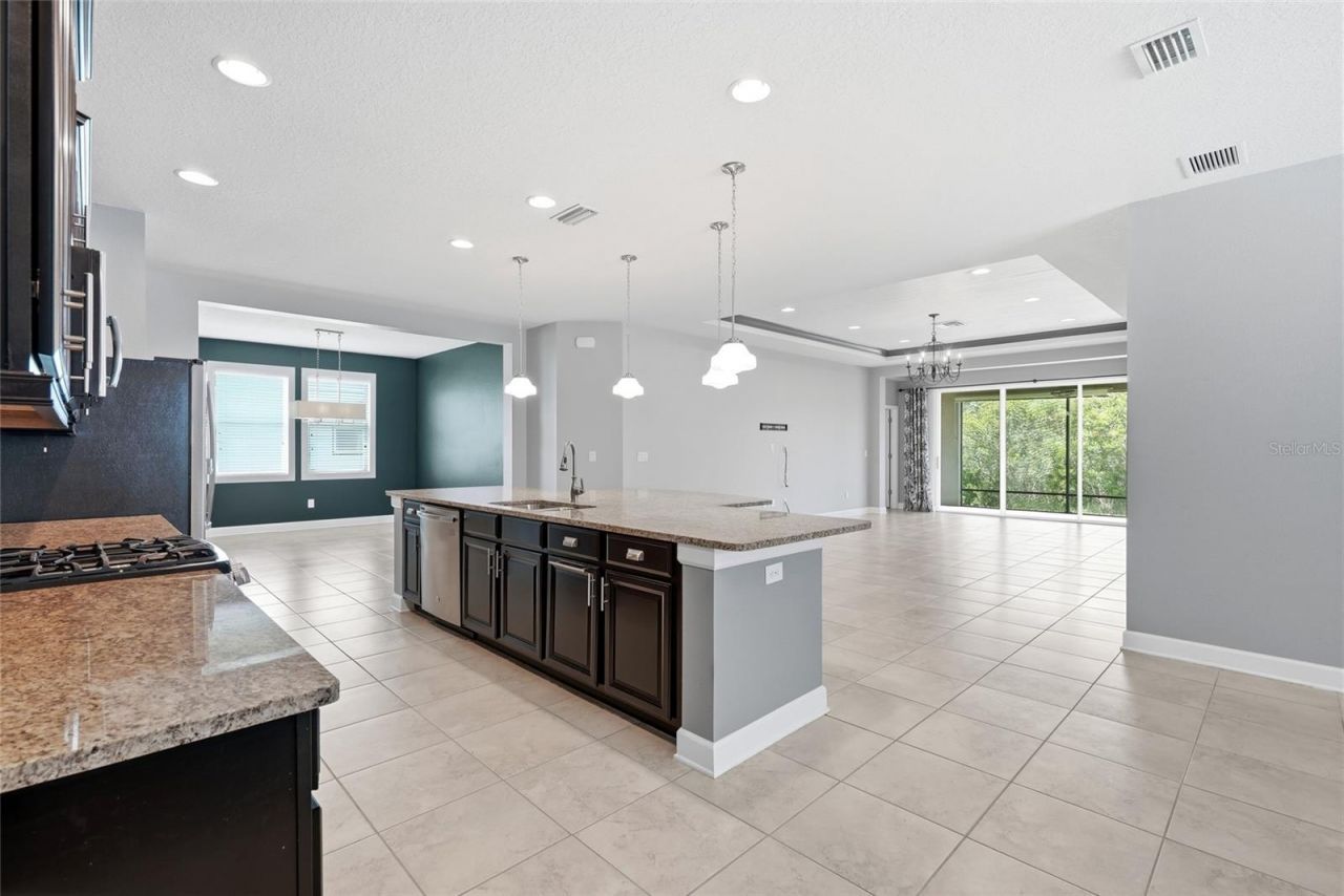 924 Buttercup Glen, Bradenton, FL 34212 Photo