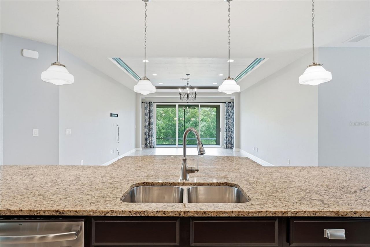 924 Buttercup Glen, Bradenton, FL 34212 Photo