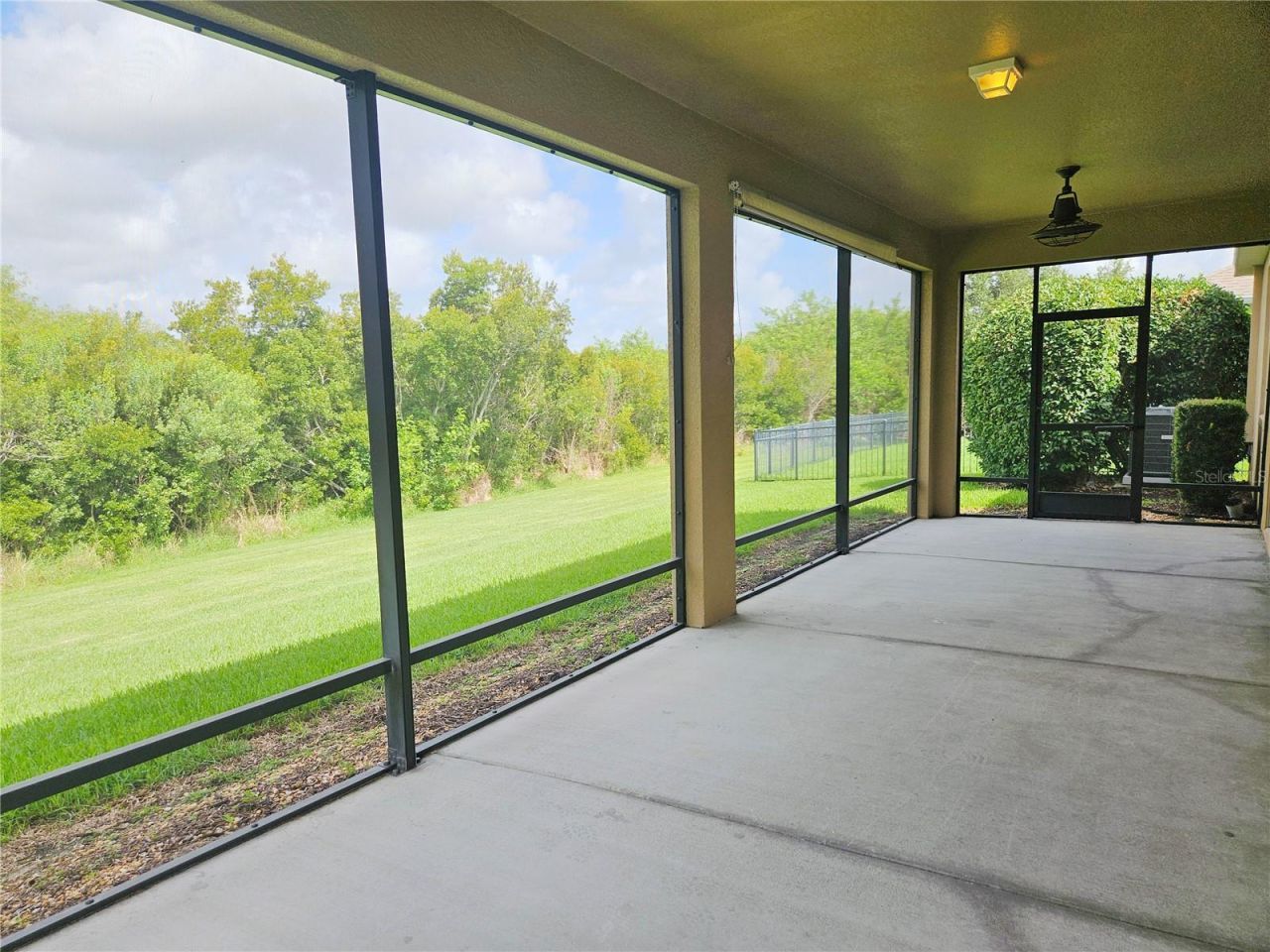 924 Buttercup Glen , Bradenton, FL 34212 Photo