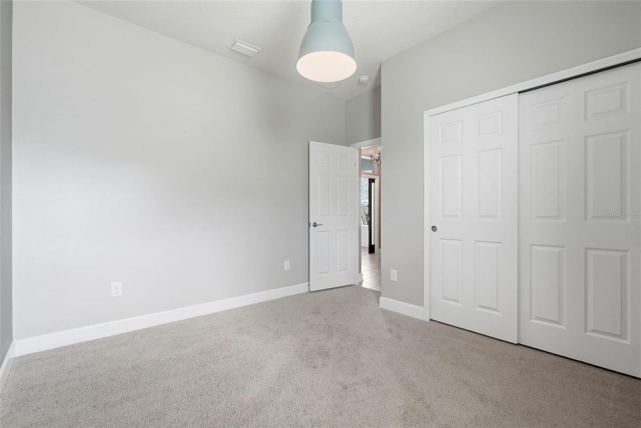 924 Buttercup Glen, Bradenton, FL 34212 Photo