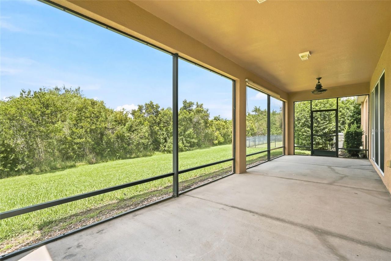 924 Buttercup Glen, Bradenton, FL 34212 Photo