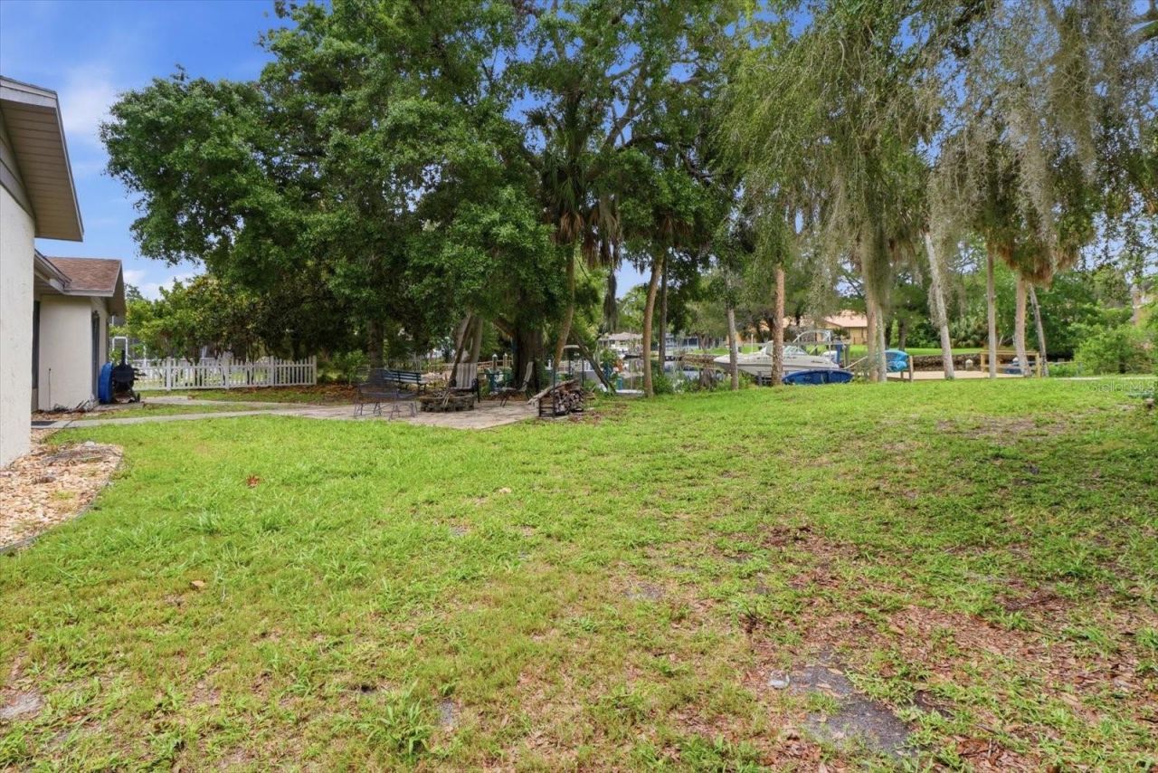 5109 S Running Brook Drive , Homosassa, FL 34448 Photo
