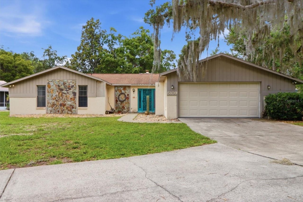 5109 S Running Brook Drive , Homosassa, FL 34448 Photo