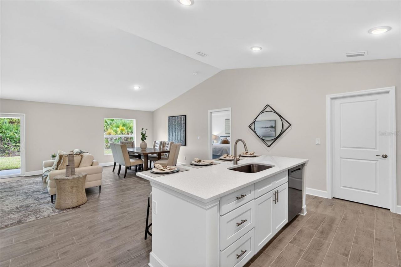 18190 Alexander Avenue, Port Charlotte, FL 33954 Photo