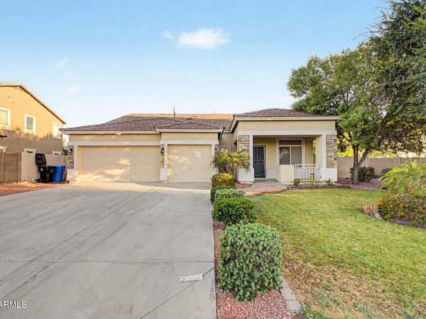 3251 E THORNTON Avenue, Gilbert, AZ 85297