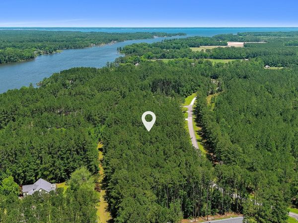 313 Antebellum Drive , Havelock, NC 28532