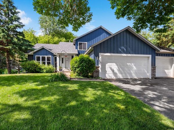 9662 84th Street Bay S, Cottage Grove, MN 55016