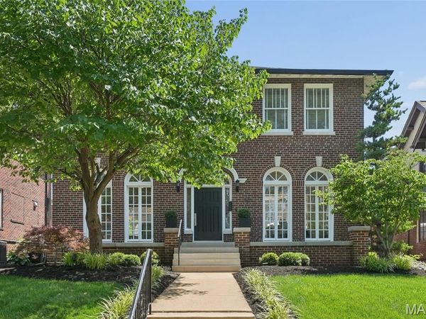 30 Arundel Place, Clayton, MO 63105