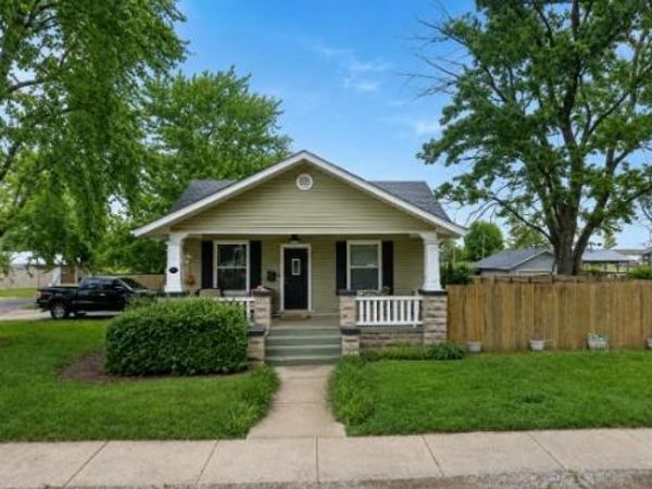 401 N Long Street, Caseyville, IL 62232
