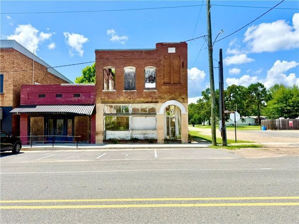 2906 FRONT Street, Olla, LA 71465