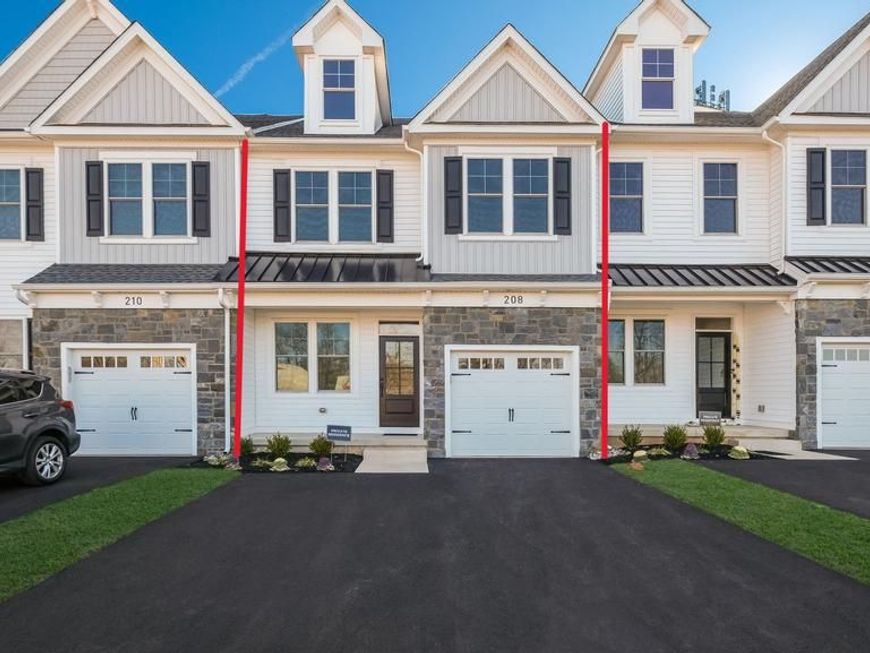 208 Foxhedge Road, Chalfont, PA 18914 Main Photo
