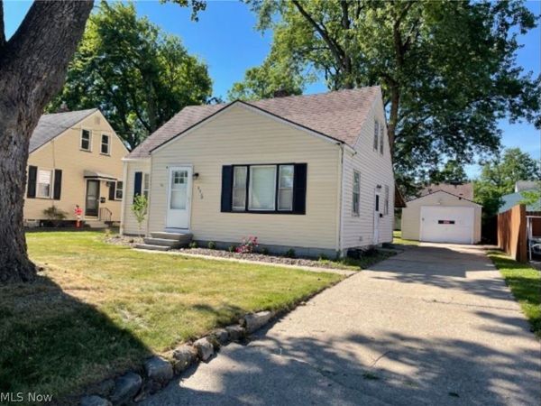 1539 Weston Avenue, Youngstown, OH 44514