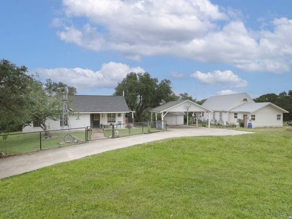 4521 Laurie Michelle Road, San Antonio, TX 78261