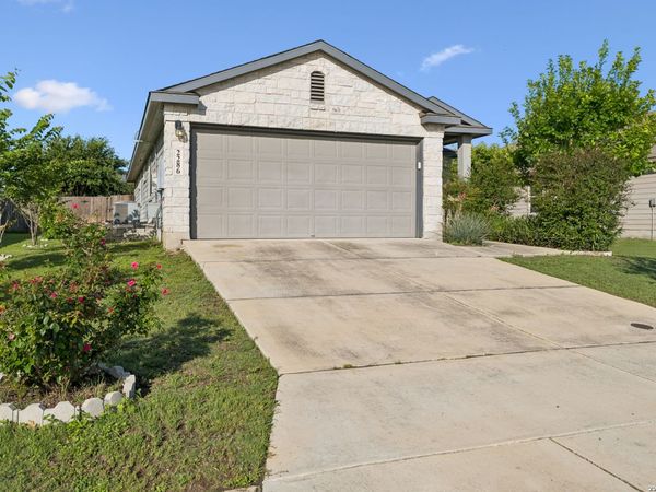2286 CLOVER RDG, New Braunfels, TX 78130