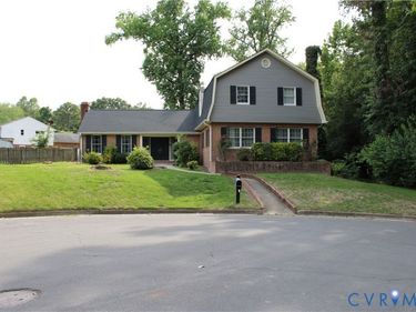 1315 Appomattox Drive , Colonial Heights, VA 23834